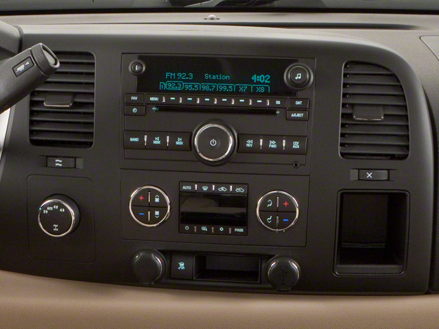 2010 GMC Sierra 1500 SLE w/ Park Assist