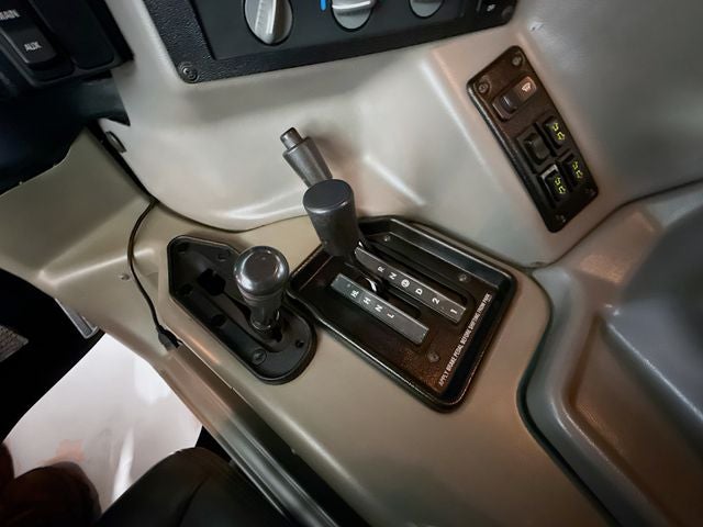 2003 Hummer H1 Open Top w/ APPLE CARPLAY