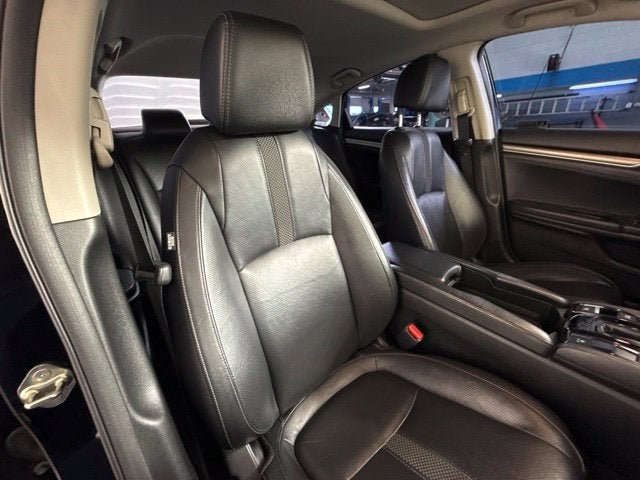 2019 Honda Civic EX-L w/ SUNROOF