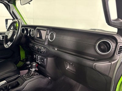 2018 Jeep Wrangler Unlimited Sahara w/ HEATED SEATS