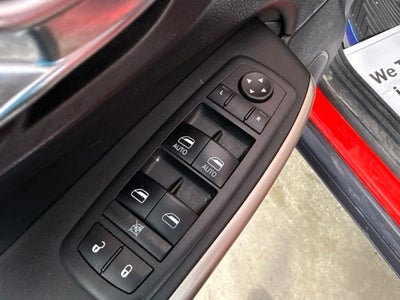 2018 Jeep Cherokee Limited 4WD w/ NAVIGATION