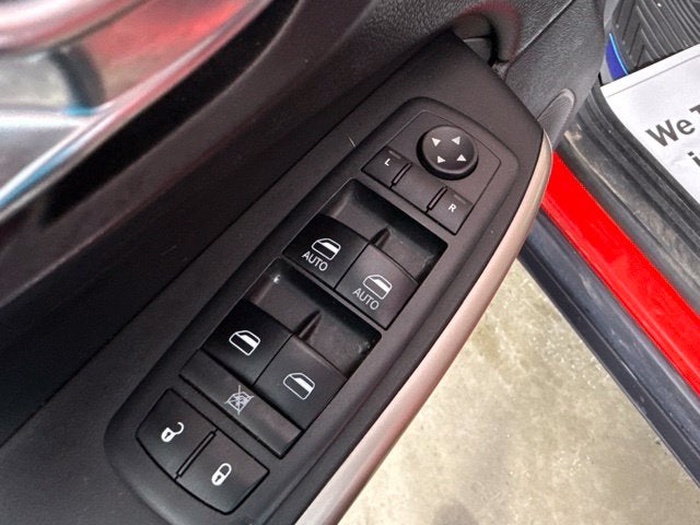 2018 Jeep Cherokee Limited 4WD w/ NAVIGATION