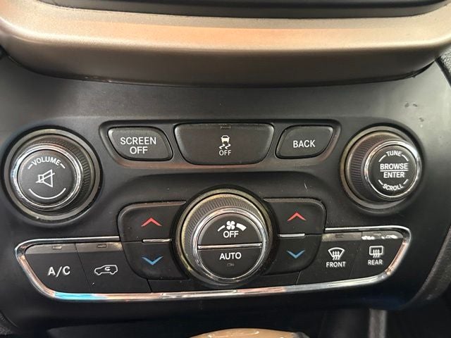 2018 Jeep Cherokee Limited 4WD w/ NAVIGATION