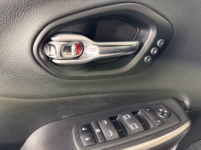 2021 Jeep Cherokee Limited w/ HEATED LEATHER