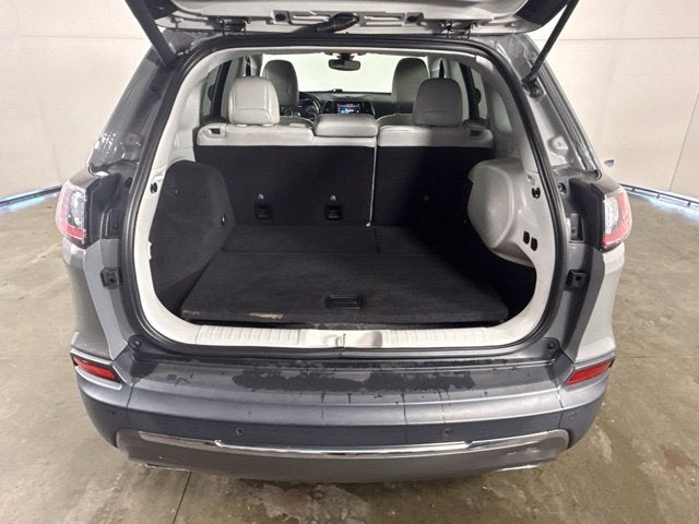 2019 Jeep Cherokee Limited w/ PANO ROOF