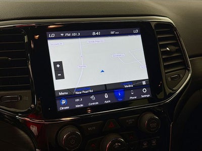 2020 Jeep Grand Cherokee Altitude w/ PWR SUNROOF