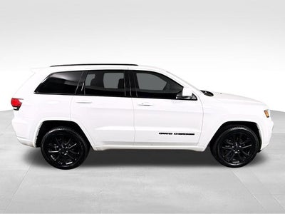 2020 Jeep Grand Cherokee Altitude w/ PWR SUNROOF