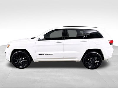 2020 Jeep Grand Cherokee Altitude w/ PWR SUNROOF