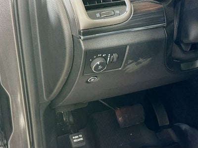 2020 Jeep Grand Cherokee Limited 4WD w/ NAVIGATION