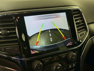 2020 Jeep Grand Cherokee Limited 4WD w/ NAVIGATION