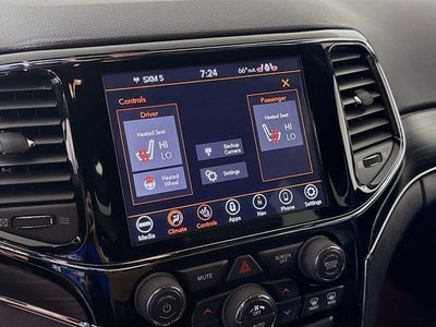 2020 Jeep Grand Cherokee Limited 4WD w/ NAVIGATION