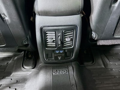 2020 Jeep Grand Cherokee Limited 4WD w/ NAVIGATION
