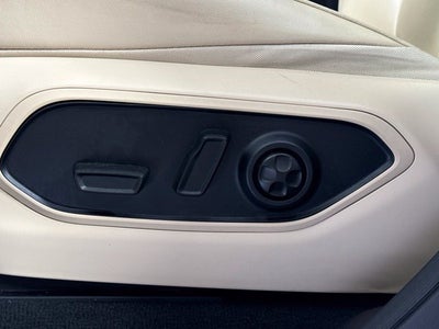 2022 Jeep Grand Cherokee L Limited w/ PANO ROOF