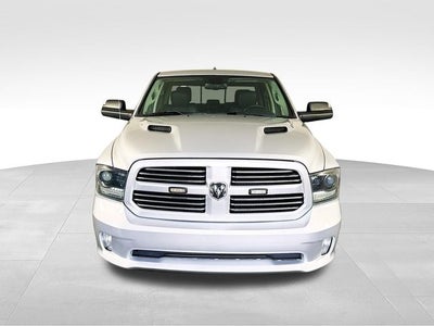 2015 RAM 1500 Sport w/ HEATED SEATS & WHEEL