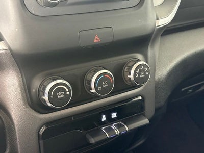 2019 RAM 1500 Big Horn/Lone Star w/ REMOTE START