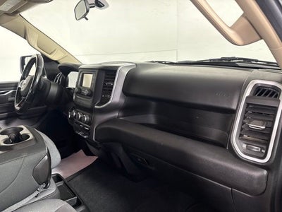 2019 RAM 1500 Big Horn/Lone Star w/ REMOTE START