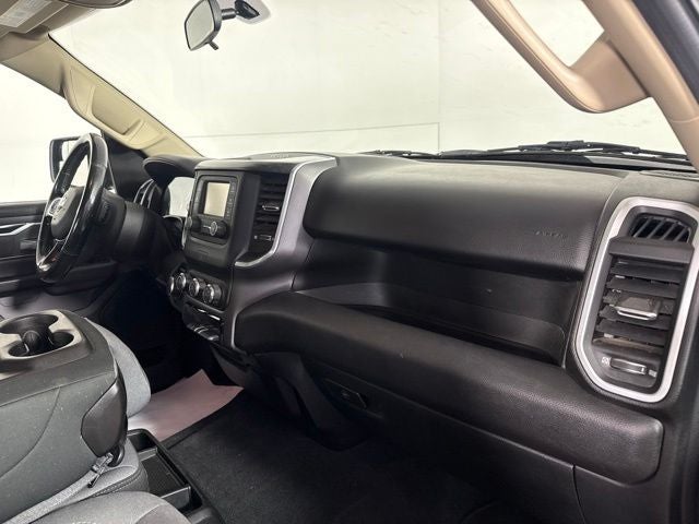 2019 RAM 1500 Big Horn/Lone Star w/ REMOTE START