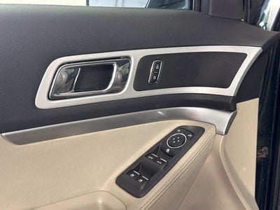 2013 Ford Explorer XLT w/ PREMIUM AUDIO