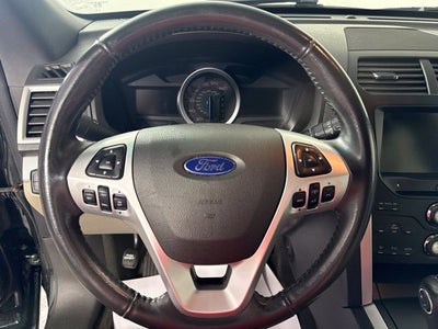 2013 Ford Explorer XLT w/ PREMIUM AUDIO
