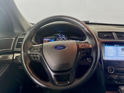2018 Ford Explorer XLT 4WD w/ PWR LIFTGATE