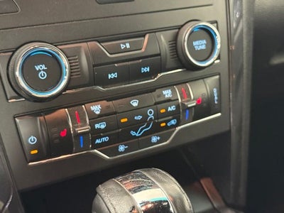 2018 Ford Explorer XLT w/ HEATED SEATS