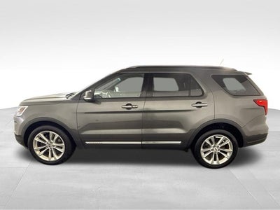 2018 Ford Explorer XLT w/ HEATED SEATS