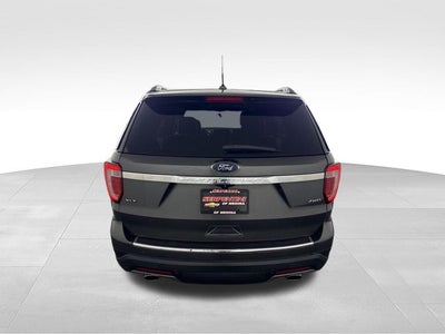 2018 Ford Explorer XLT w/ HEATED SEATS