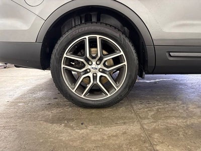 2016 Ford Explorer Sport w/ PANO ROOF