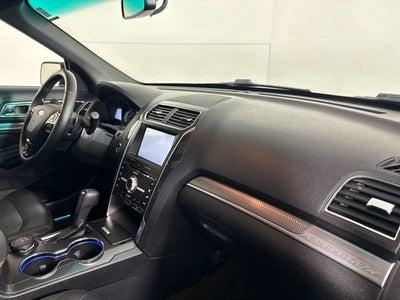 2016 Ford Explorer Sport w/ PANO ROOF