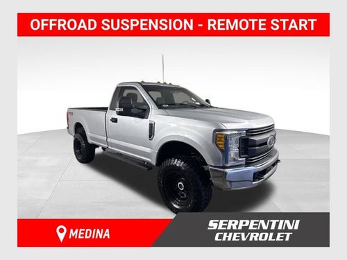 2017 Ford F-250SD XL w/ CLEAN CARFAX