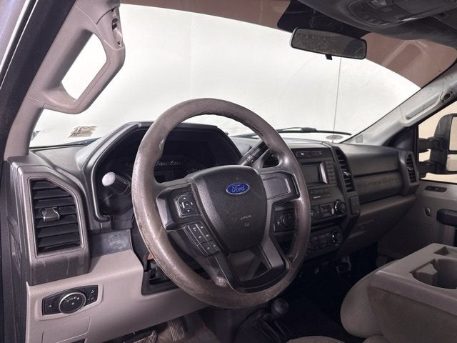 2017 Ford F-250SD XL w/ CLEAN CARFAX