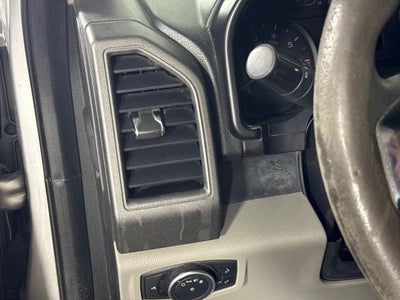2017 Ford F-250SD XL w/ CLEAN CARFAX