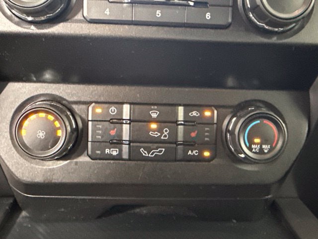2020 Ford F-150 XLT w/ HEATED SEATS