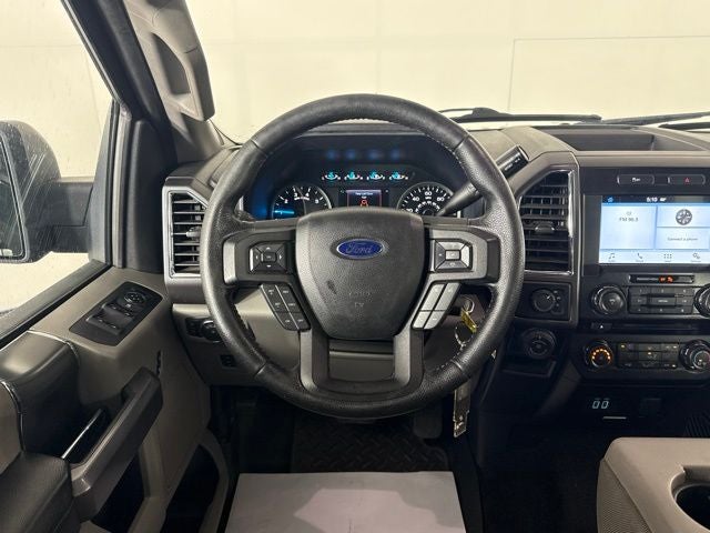 2016 Ford F-150 XLT w/ HD PAYLOAD PKG