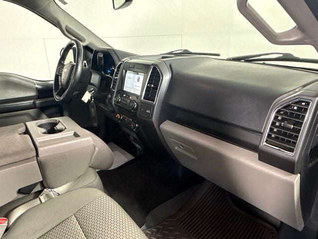 2016 Ford F-150 XLT w/ HD PAYLOAD PKG