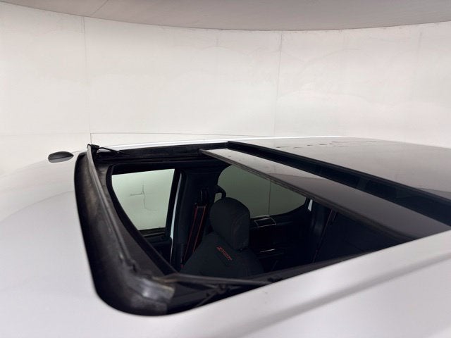 2018 Ford F-150 XLT w/ MOONROOF