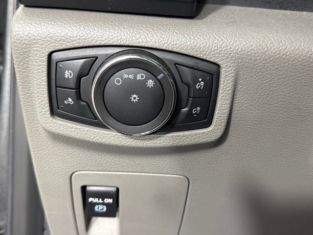 2017 Ford F-150 XL w/ TOW PKG