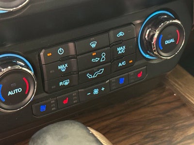 2019 Ford F-150 Lariat w/ COOLED LEATHER