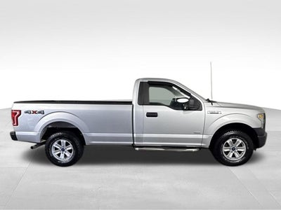 2016 Ford F-150 XL w/ CLEAN CARFAX