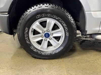 2016 Ford F-150 XL w/ CLEAN CARFAX