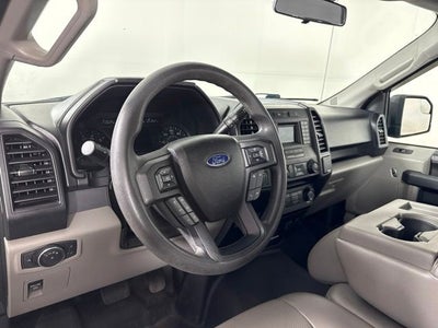 2016 Ford F-150 XL w/ CLEAN CARFAX