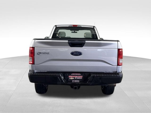 2016 Ford F-150 XL w/ CLEAN CARFAX