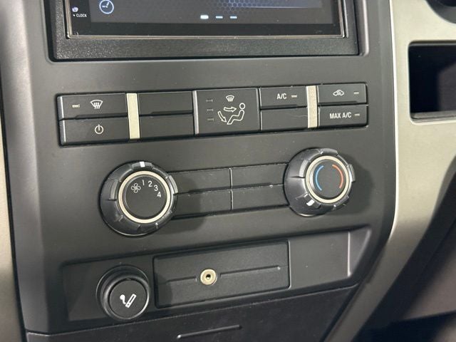 2009 Ford F-150 XL w/ ONE OWNER
