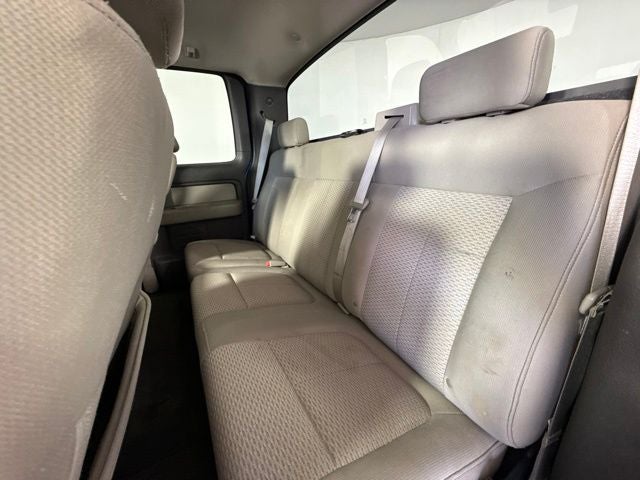 2009 Ford F-150 XL w/ ONE OWNER