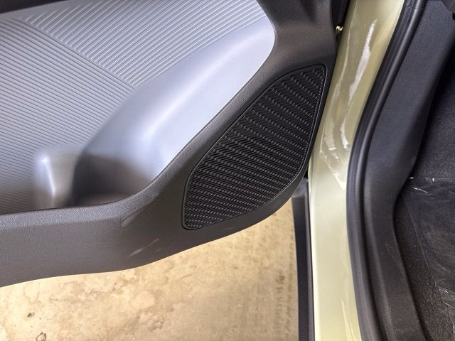 2027 Chevrolet Bolt EV LT