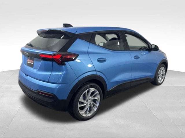 2027 Chevrolet Bolt EV LT