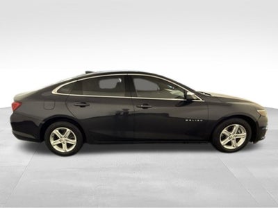 2022 Chevrolet Malibu LS 1LS