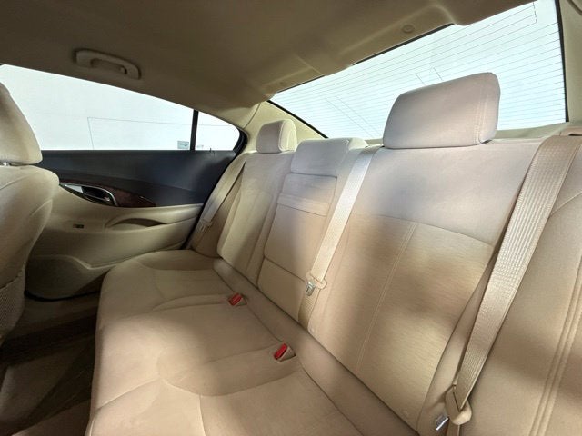 2011 Buick LaCrosse CX w/ ONLY 31K MILES!!!
