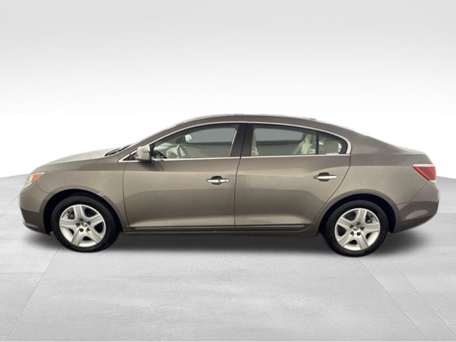 2011 Buick LaCrosse CX w/ ONLY 31K MILES!!!