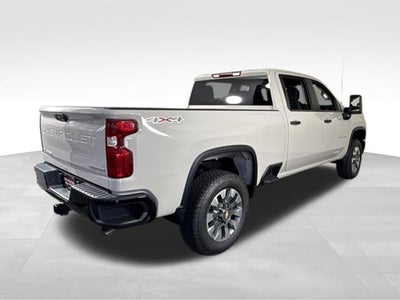 2026 Chevrolet Silverado 2500HD Custom
